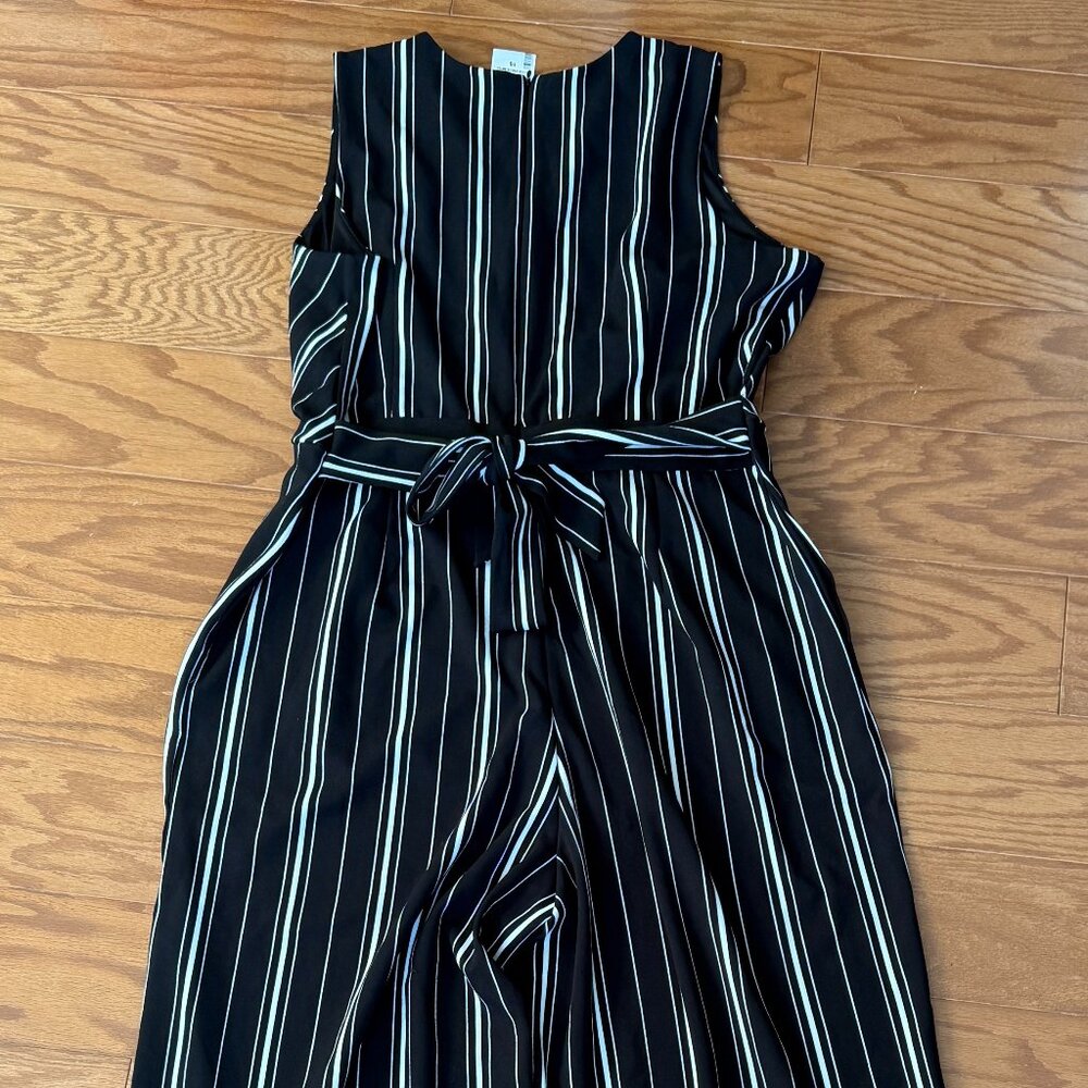 👗 Ricki’s Black Pinstripe Wide-Leg Jumpsuit - Picture 5 of 5